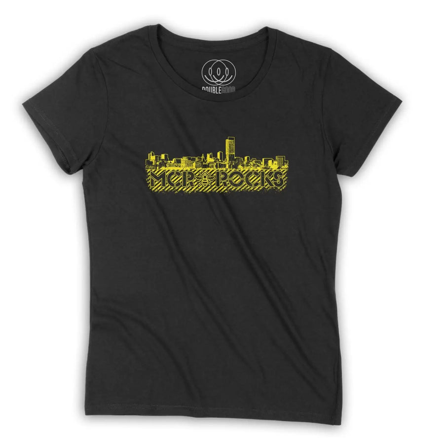 Manchester Rocks Skyline Women’s T - Shirt
